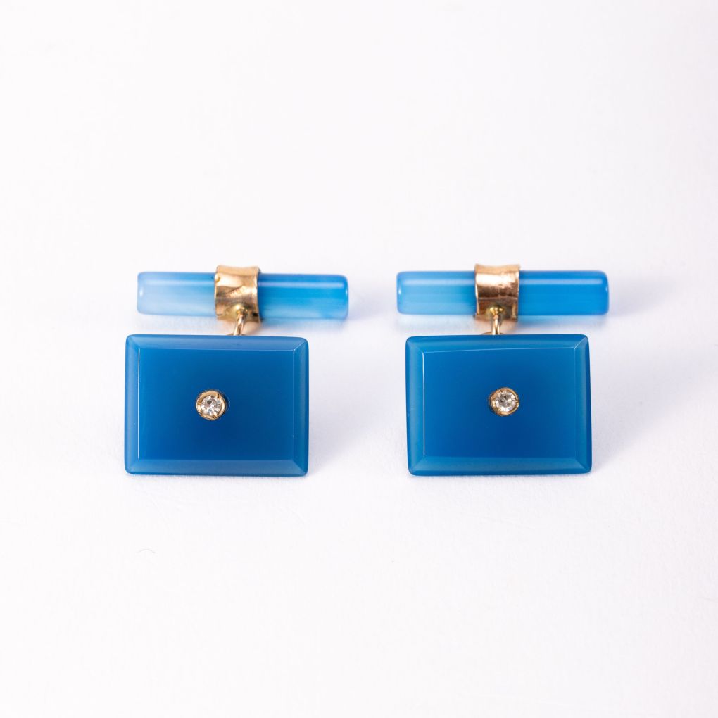 Blue Agate and Gold Chain-Link Cufflinks with Central Diamonds