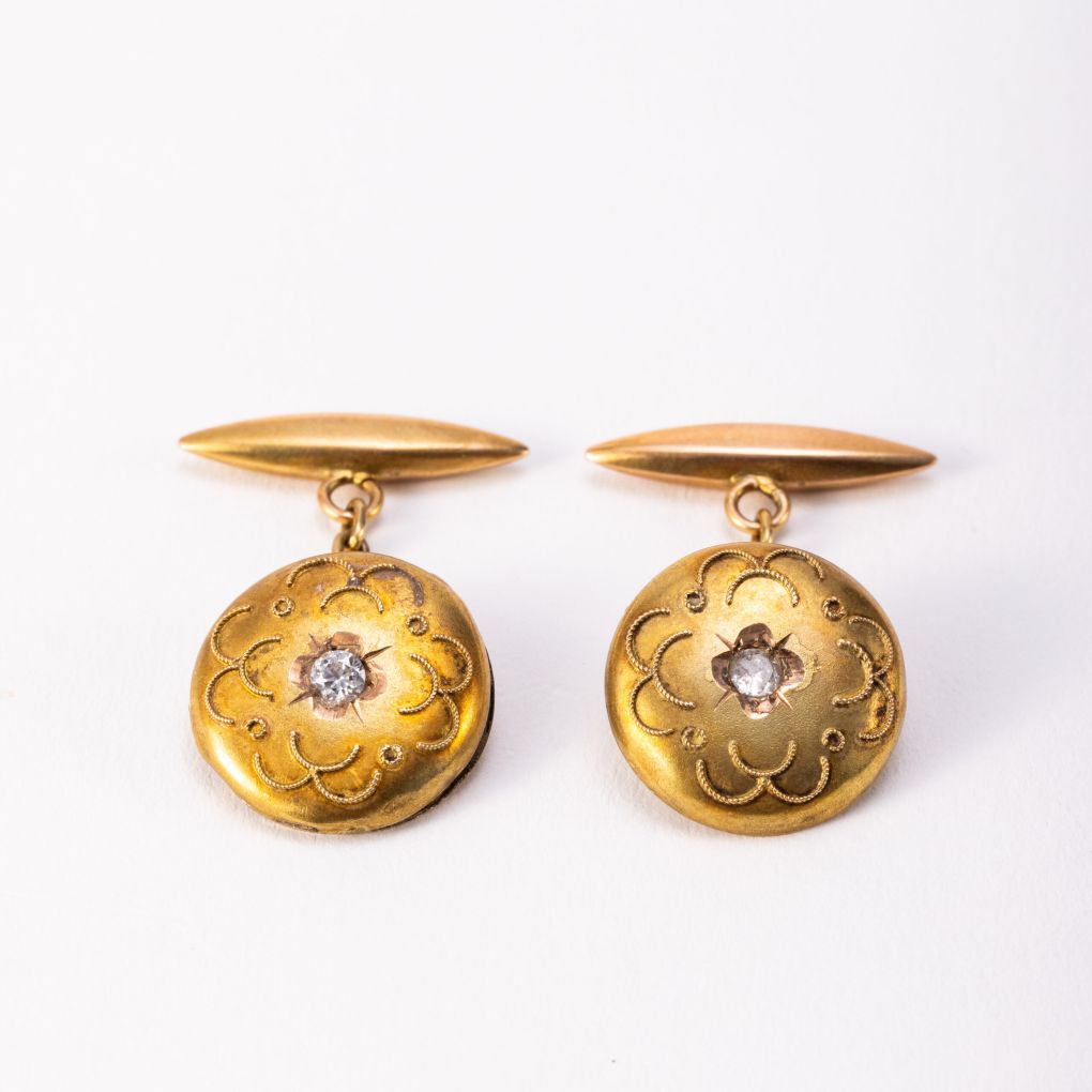 Italian Yellow Gold Cufflinks with Diamonds