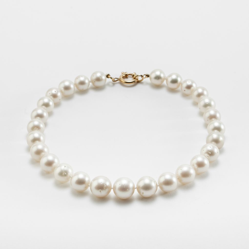 Necklace with Australian Pearls and Gold Clasp
