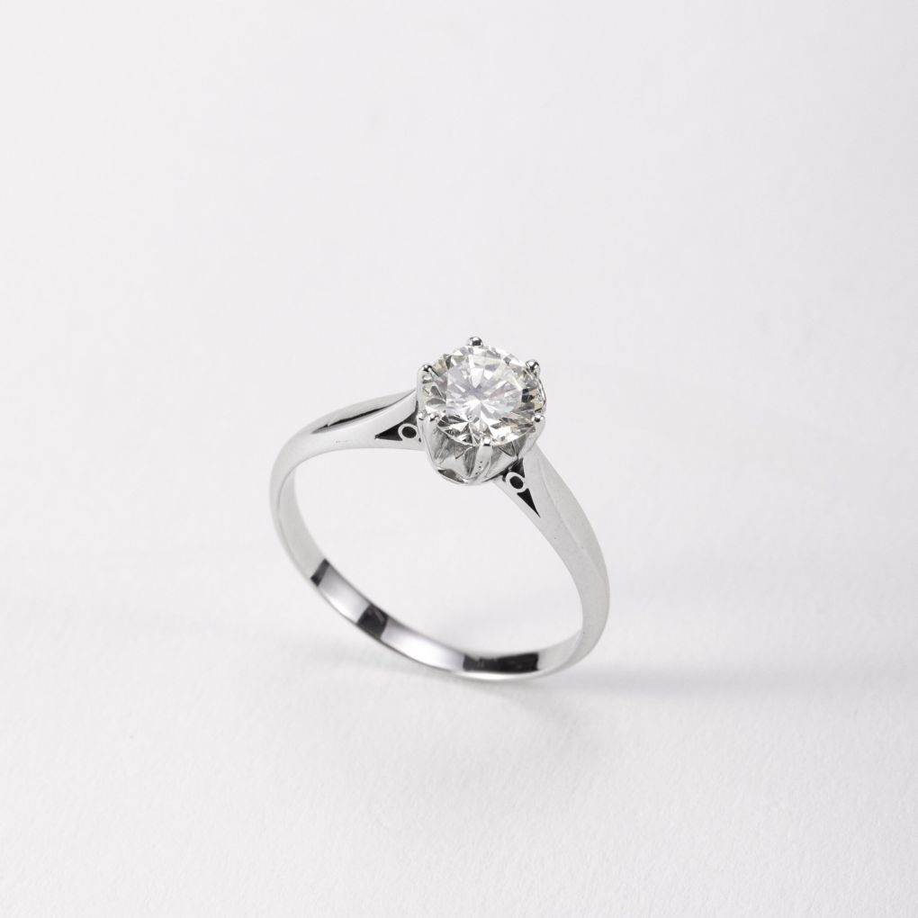 White Gold Solitaire Diamond Ring with Ornate Setting